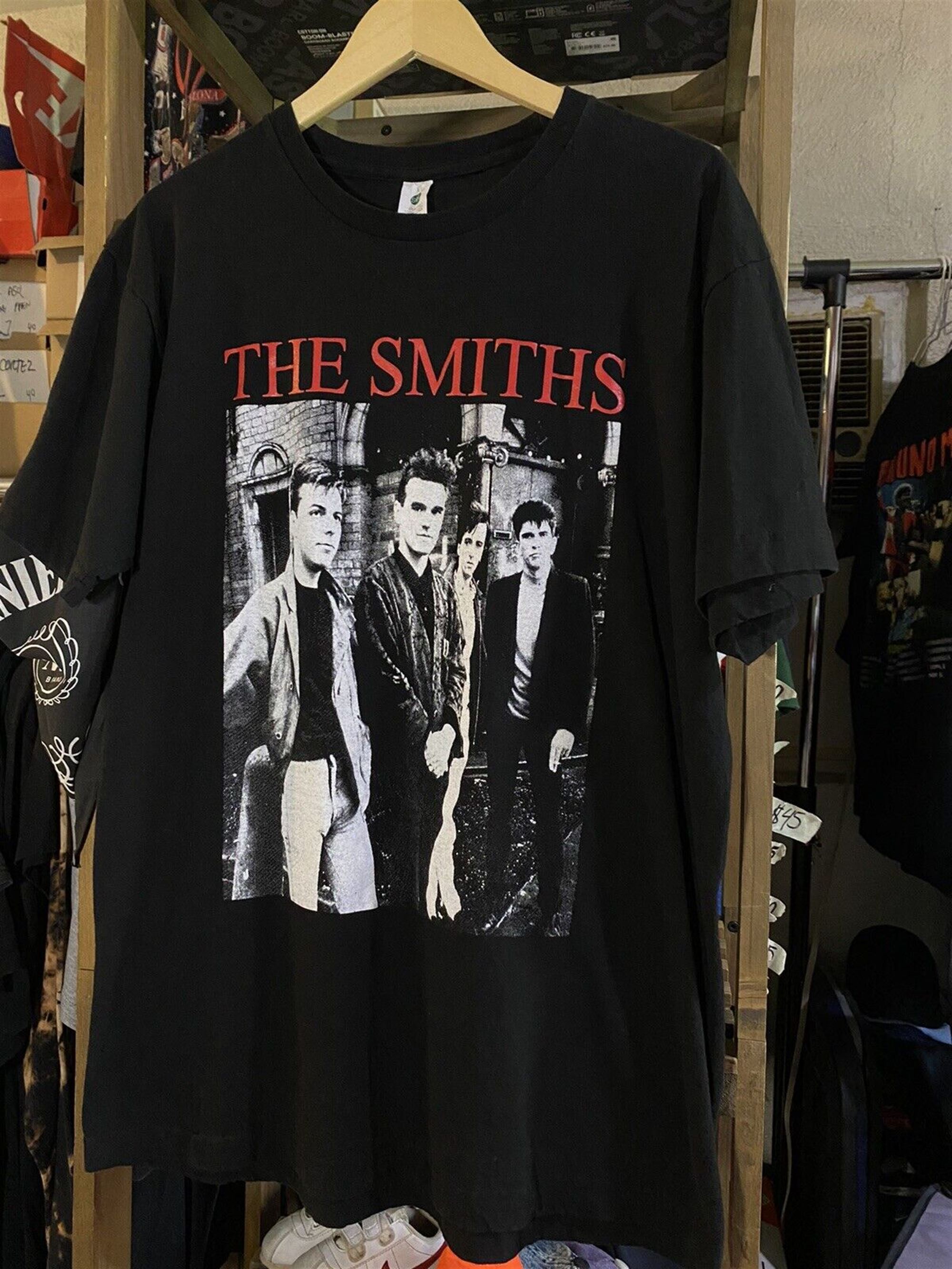 The Smiths Rock Band Vintage Style Black T-shirt Graphic Reprint Vintage 90s The Smiths T Shirt The Smiths Rock Band Tour Concert Shirt